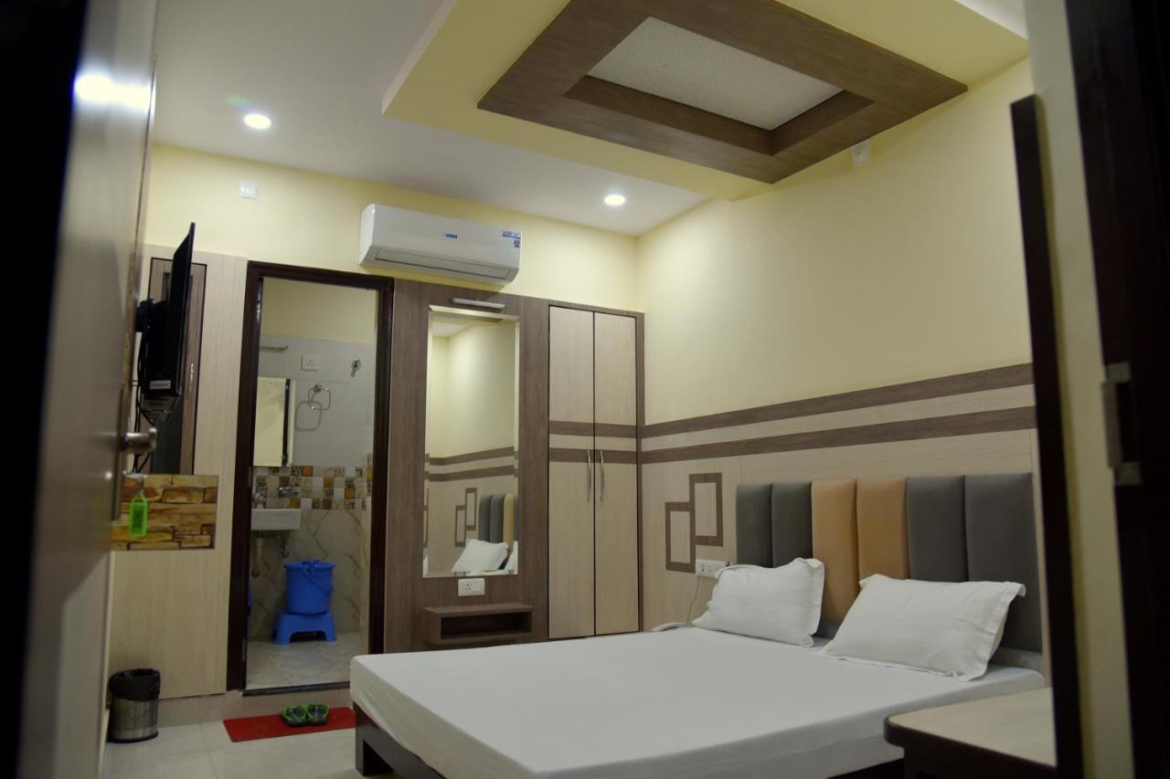 Hotel Shri Gourav Биканер Экстерьер фото