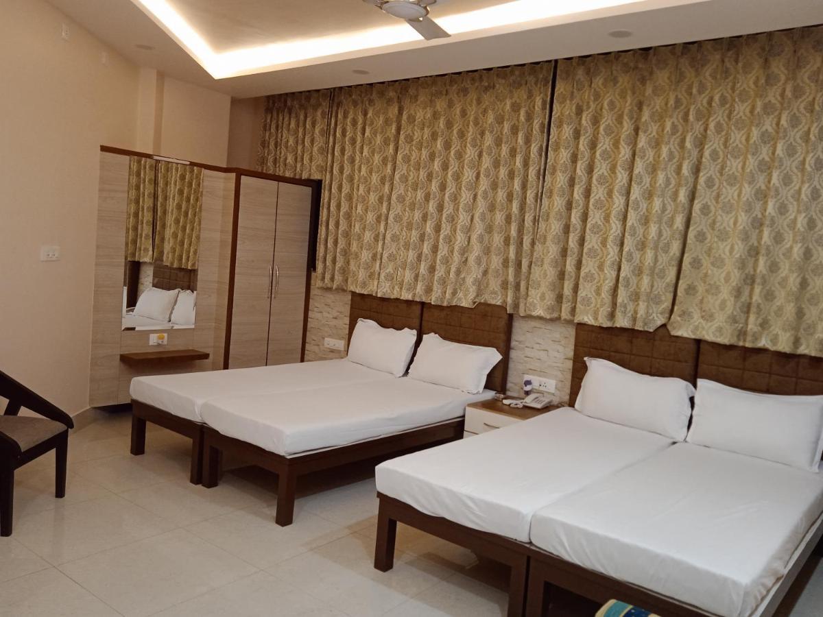 Hotel Shri Gourav Биканер Экстерьер фото